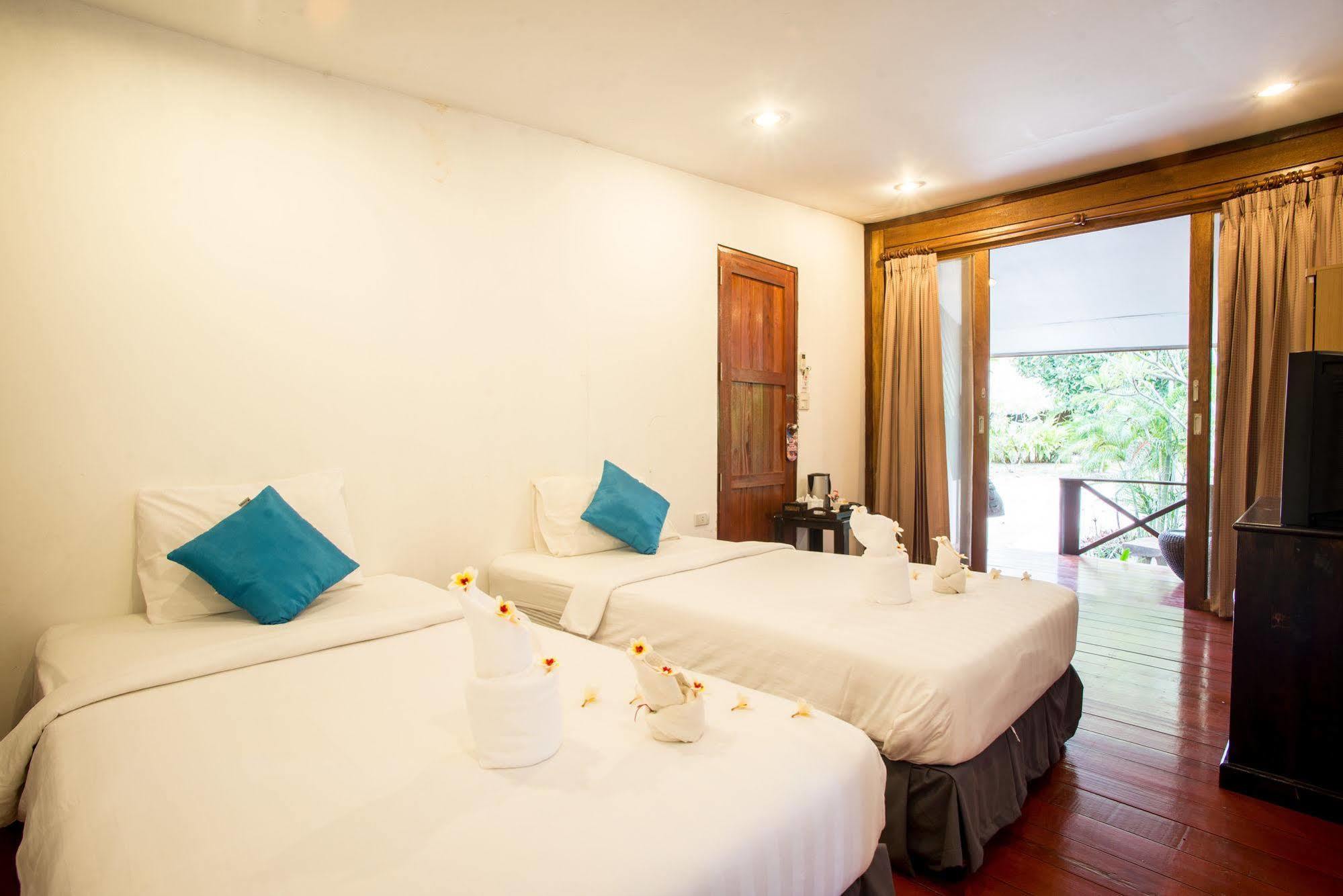 B52 Beach Resort Koh Phangan Exteriör bild